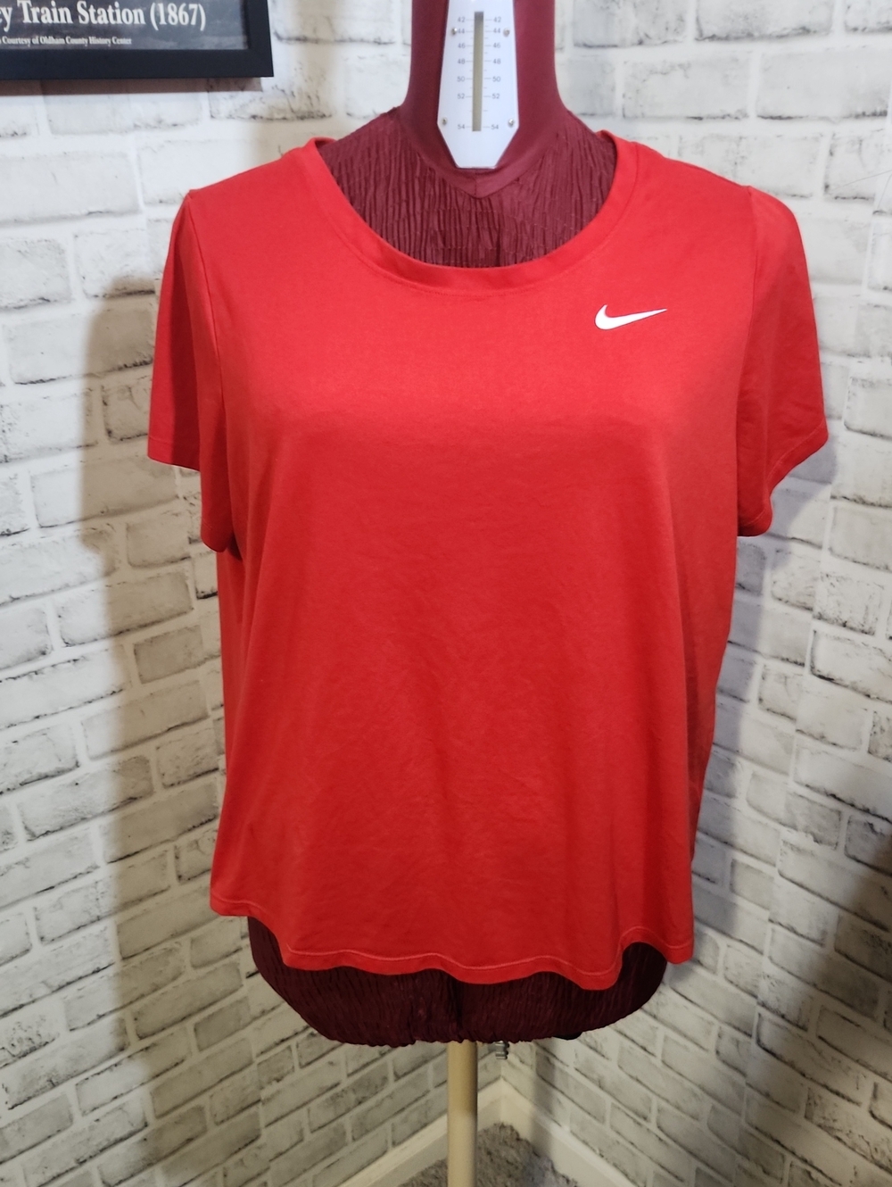 Nike Women's Short Sleeve Crewneck Tee in Red with White Swoosh
